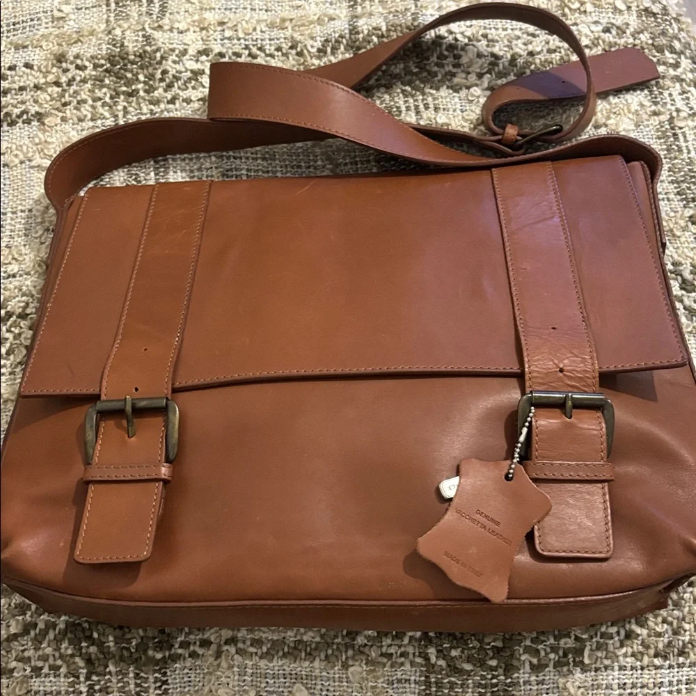Maurizio Taiuti Leather‎ Cognac Men’s Classic Leather Messenger Crossbody Bag